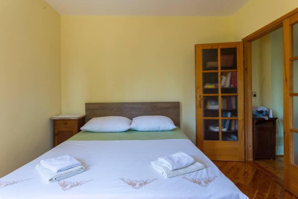 Sleep & Fly Cottage Cilipi Exterior photo
